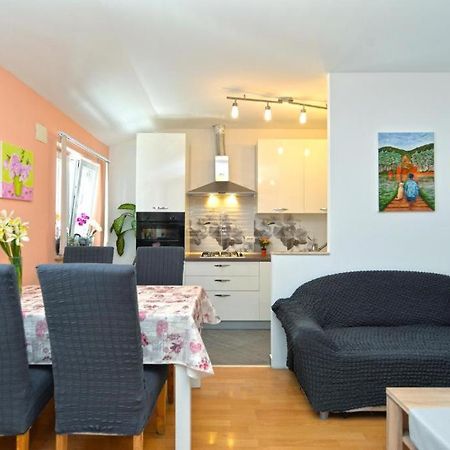 Apartman Eda Pula Extérieur photo